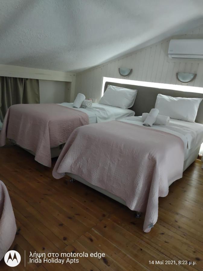 Irida Holiday Apartments Stoupa Bagian luar foto