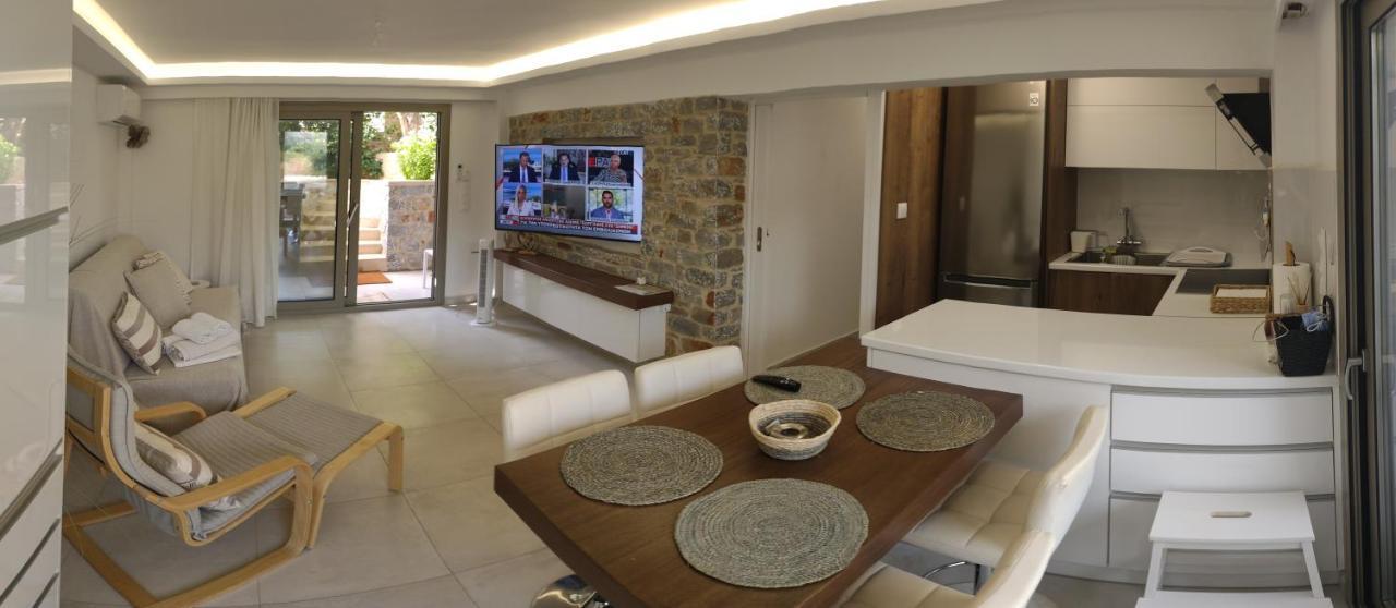 Irida Holiday Apartments Stoupa Bagian luar foto